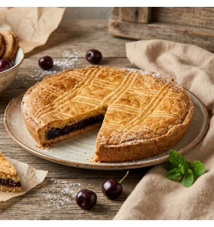Le gâteau Basque à la Cerise noire