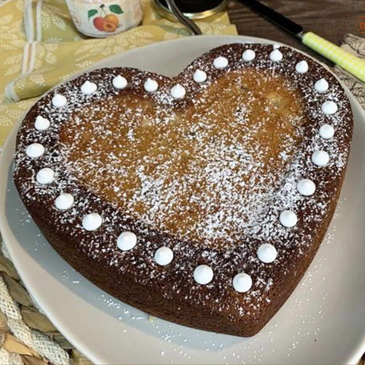 Le gâteau moelleux à la confiture
