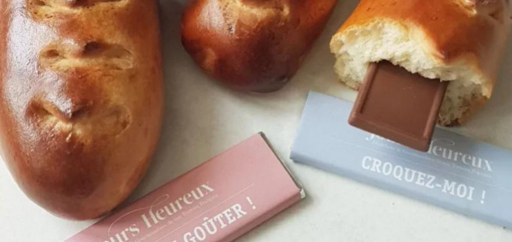 Les Petits Pains aux Barres de Chocolat 