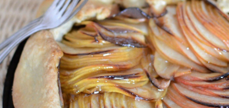 La tarte rustique aux pommes et gelée de coing de Manue